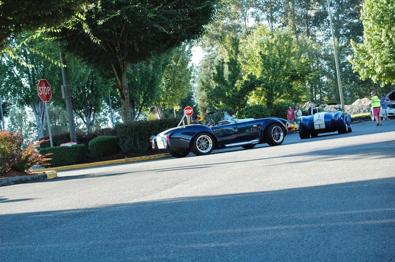Illustration for article titled Exotics at Redmond Town Center - Pictures and Video